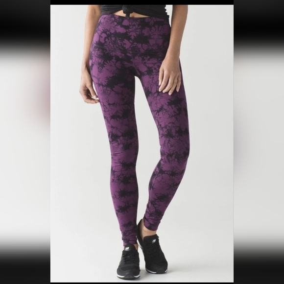 lululemon athletica Pants - lululemon athletica Black and Purple Patterned Leggings